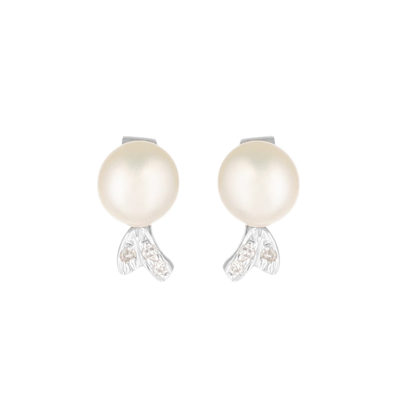 Sterling Silver Pearl & Diamond Stud