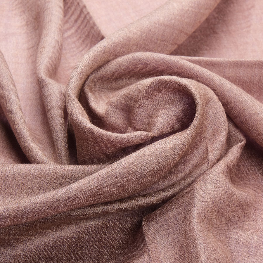 Reversible Cashmere stole in Nude & Lavender